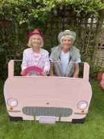 Barbie car and Barbie Box photo - Set-Exchange.co.uk