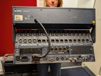 Yamaha Dm1000 sound desk image 5